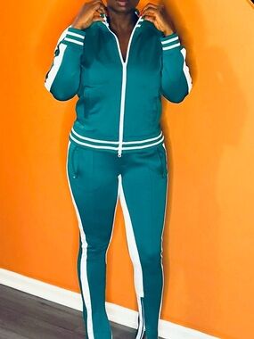 Teal Women's Zip-Front Track Jacket & Pants Set